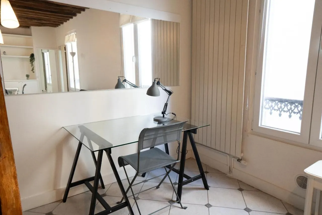 Appartement Le Cocon D'Alesia ~ T3 Cosy Proche Ligne 4 Paris