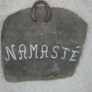 https://namaste-1.hotels-rhonealpes.com
